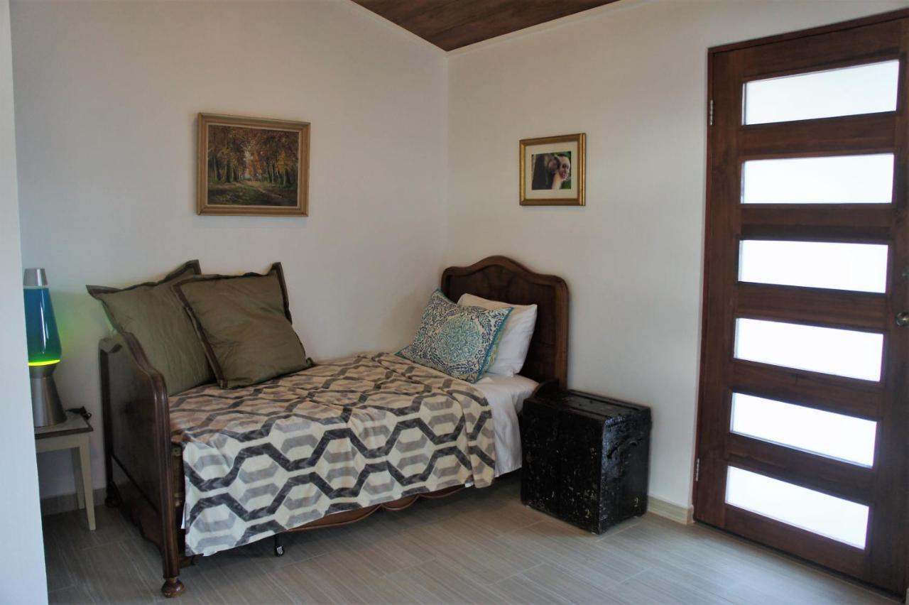 Casa Donna Rosa B&B นวยโว อาเรนัล ภายนอก รูปภาพ